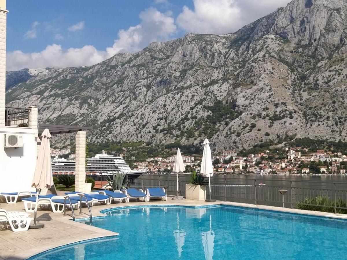Radiant Apartment Kotor Luaran gambar