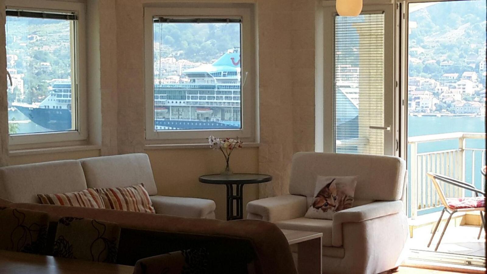 Radiant Apartment Kotor Luaran gambar