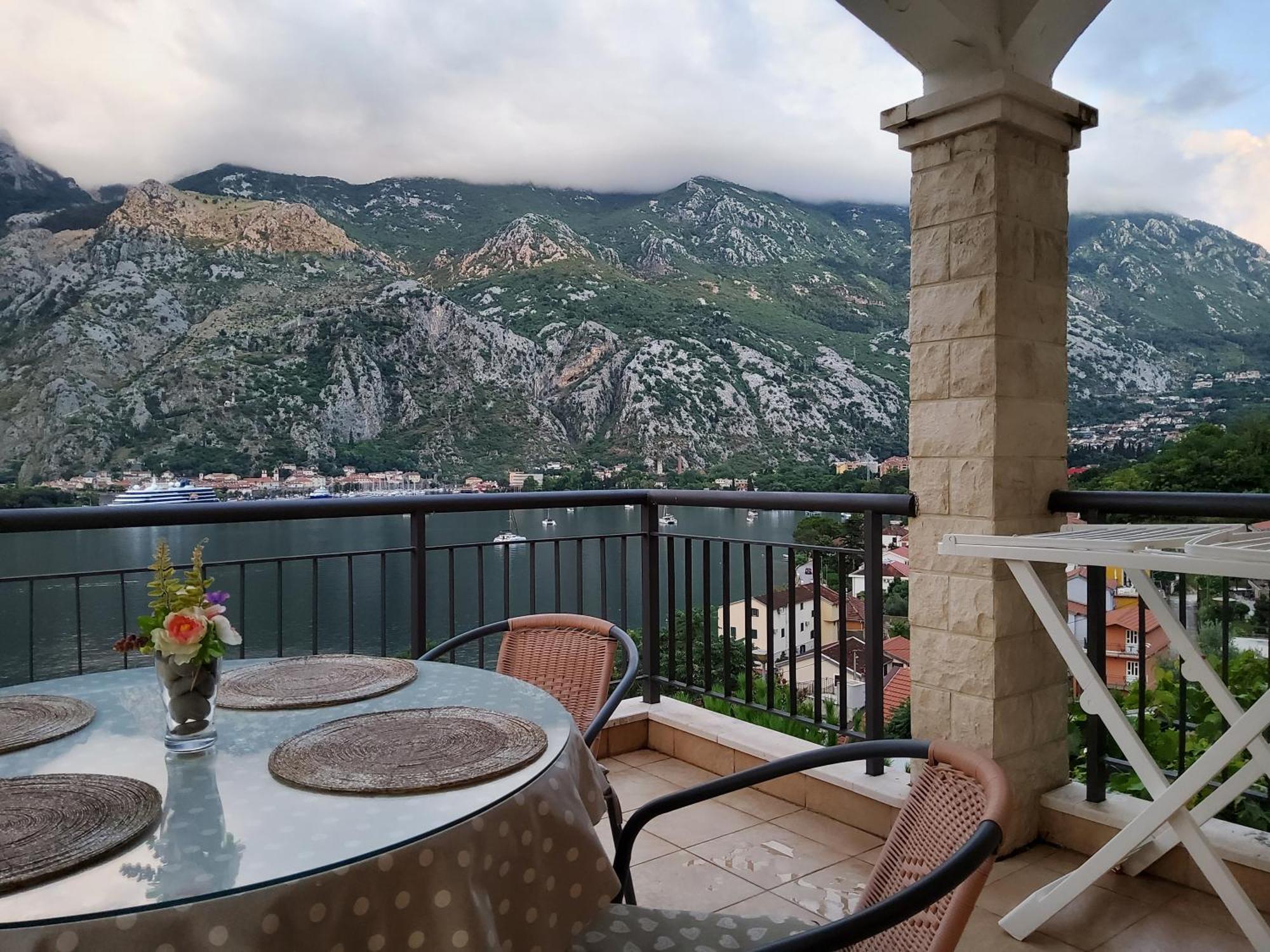 Radiant Apartment Kotor Luaran gambar