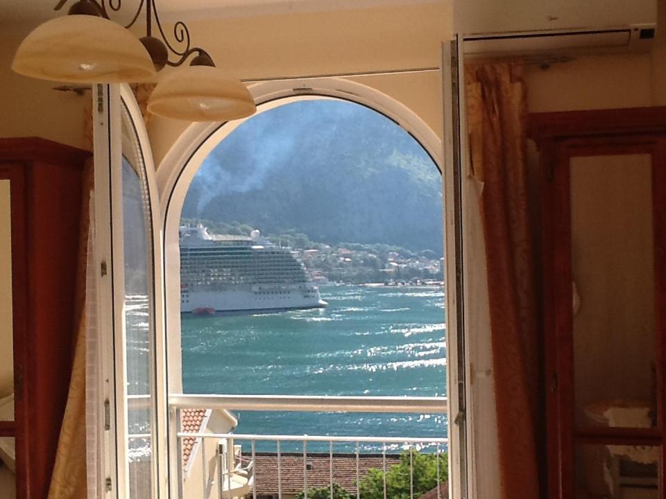 Radiant Apartment Kotor Luaran gambar